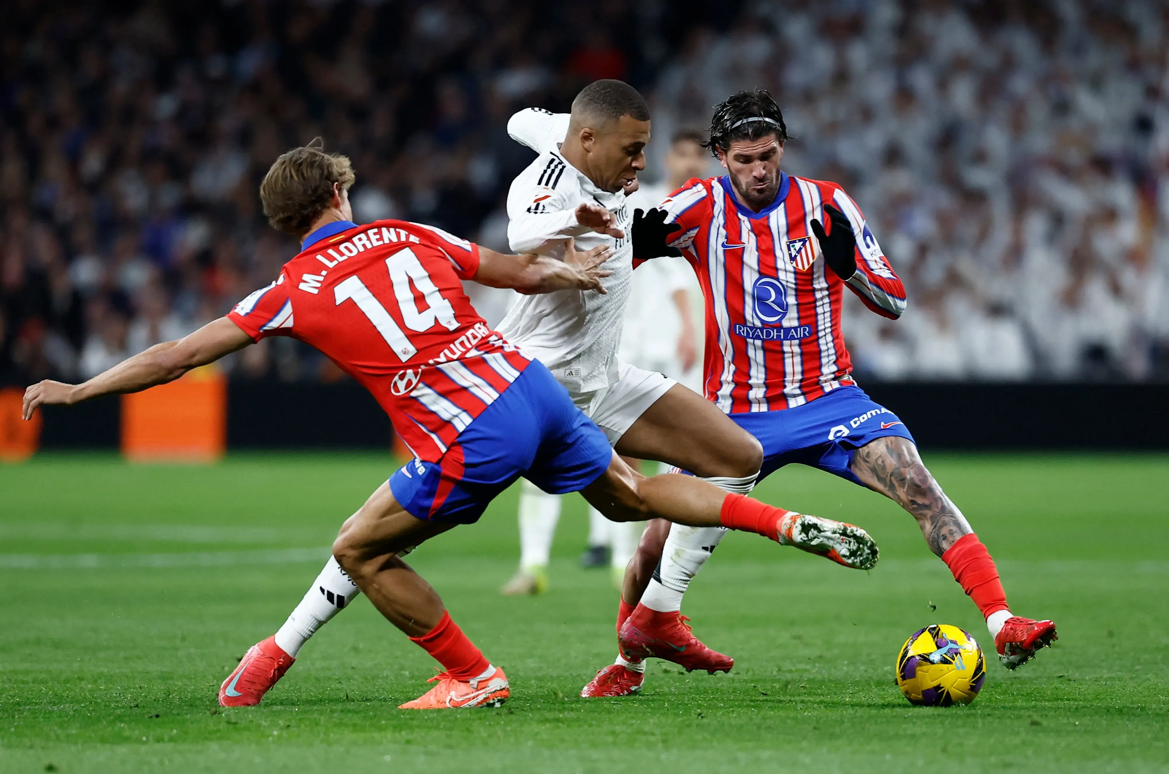 Head to Head Dan Prediksi Skor Atletico Madrid vs Real Madrid Pada La Liga 2025/26